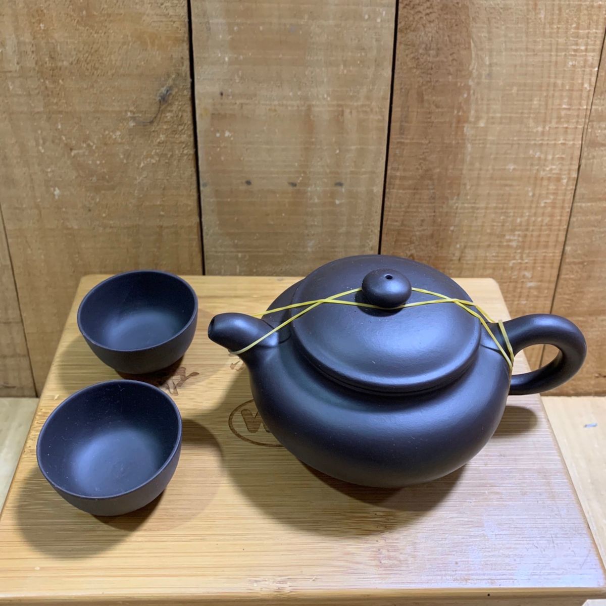 中国　茶器　急須　茶杯（湯呑み）木箱入り