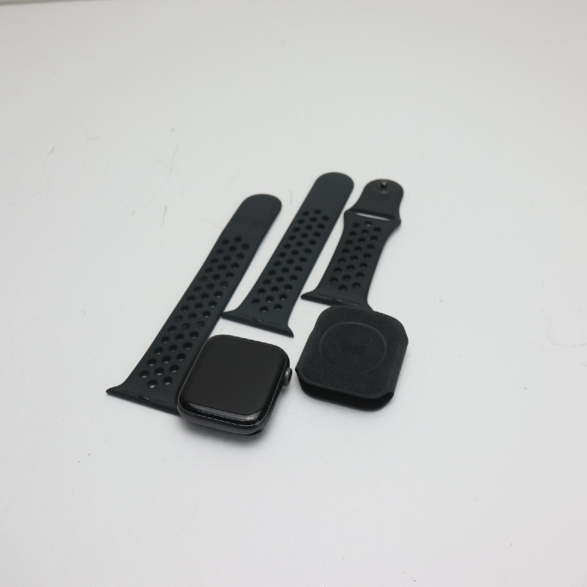 上質で快適 GPSモデル 44mm series5 Watch Apple 美品 スペース