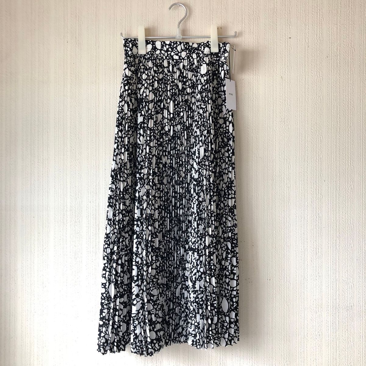 HYKE PEBBLE PRINTED SKIRT 02 ホワイト プリーツスカート HYKE PEBBLE PRINTED SKIRT 02 ホワイト プリーツスカート