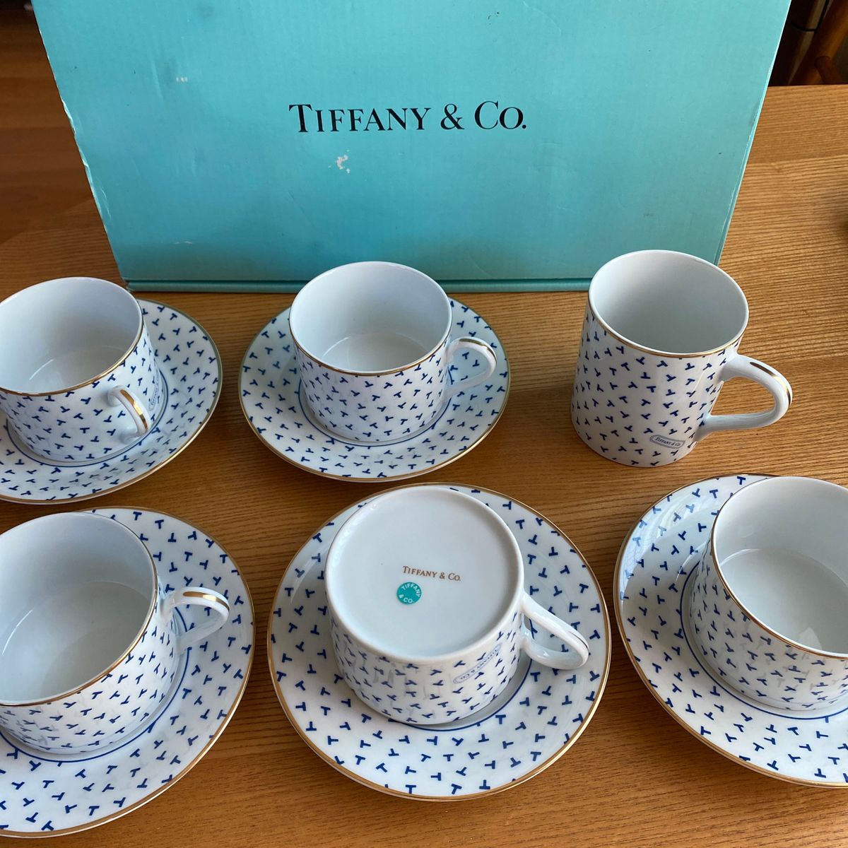 新品未使用 Tiffany＆Co ティファニー ダンシングT カップ＆ソーサー