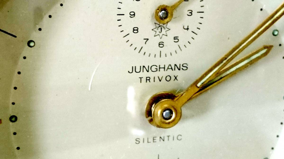 ドイツ　JUNGHANS　TRIVOX　目覚まし　ゼンマイ　機械式　テンプ　ジャンク　アンティーク　ビンテージ　インテリア　ディスプレイ_画像5