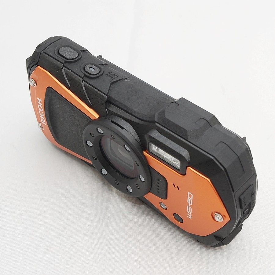 【美品】リコー RICOH WG-80 オレンジ アウトドアカメラ 防水 耐衝撃 防塵 耐寒 水中カメラ コンデジ 中古