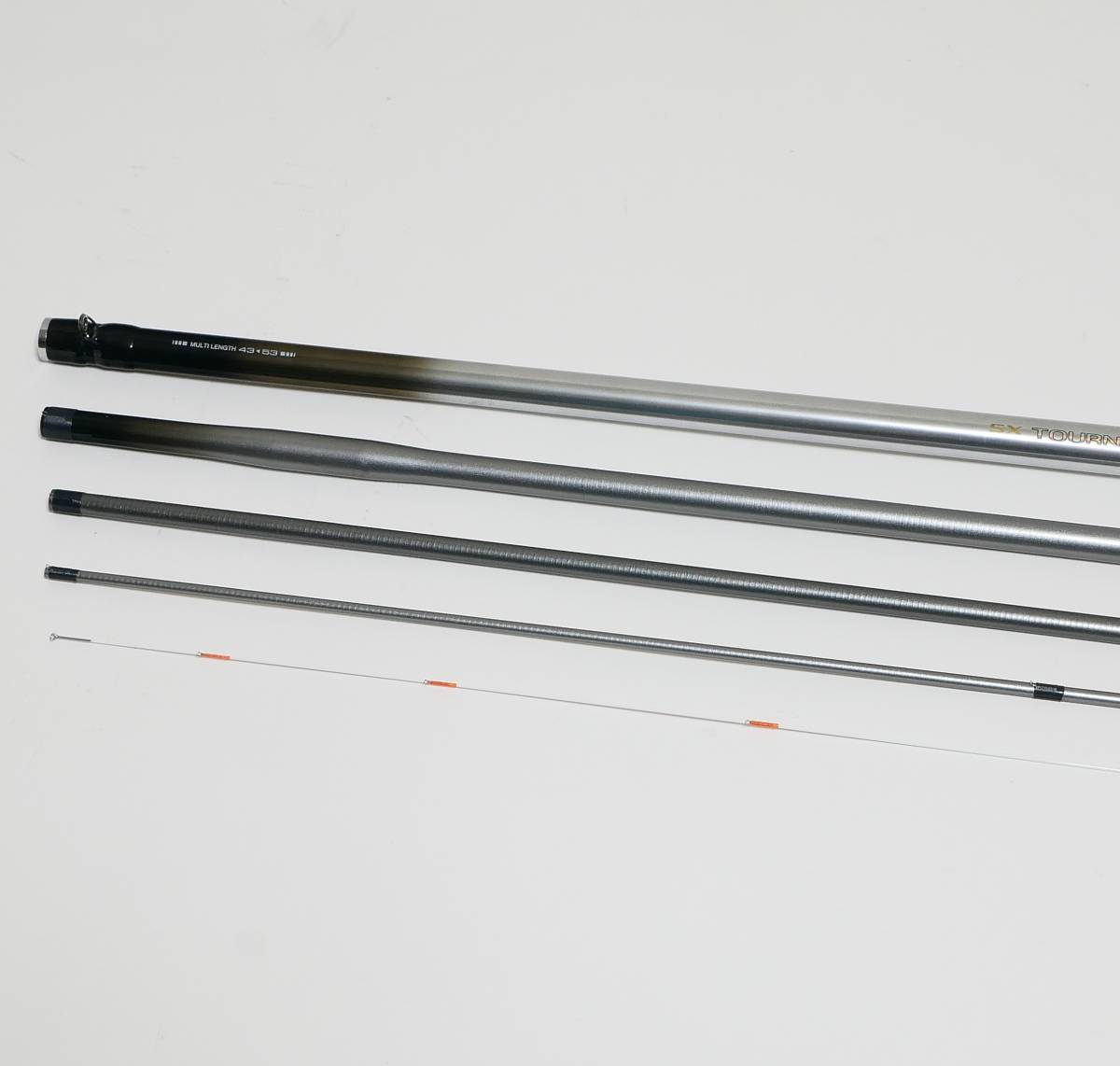 本日特価】 ダイワ SX トーナメント 前打ち F-53 UM 43〜53ズーム