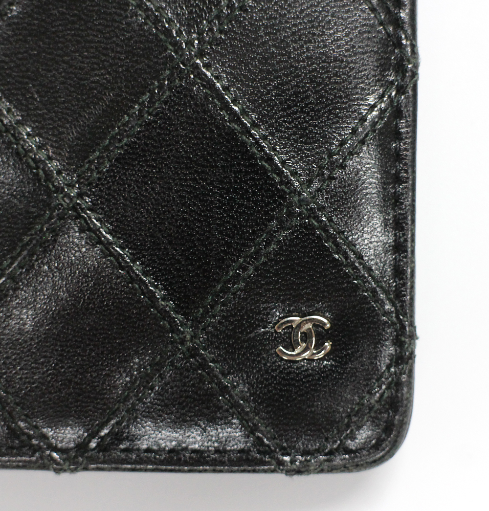 CHANEL】シャネル ビコローレ カーフスキン 二つ折り 長財布 シルバー