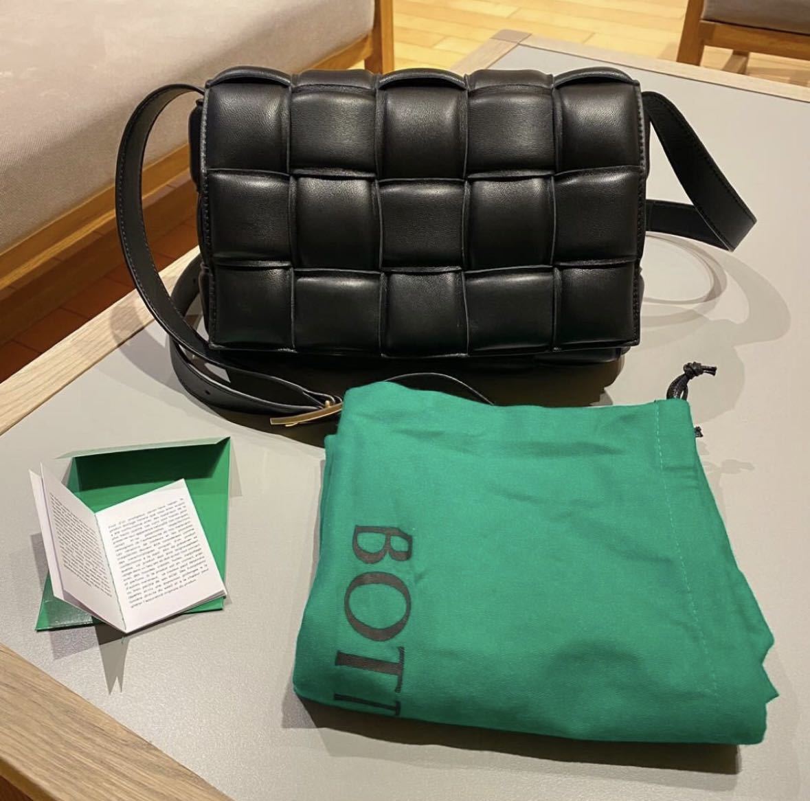 楽天カード分割】 Bottega Veneta ボッテガヴェネタ パテッドカセット