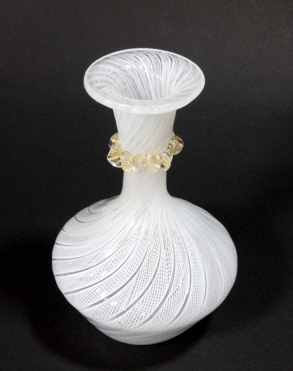 レースガラス花瓶 / 19世紀ヴェネチアンガラス　 / イタリア ムラーノガラス １００年以上前の作品 　Ｎｏ10