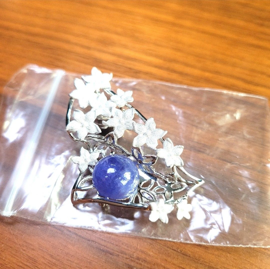 GSTV SV タンザナイト ペンダントブローチ 花 紫 宝石 GSTV SV タンザナイト ペンダントブローチ 花 紫 宝石