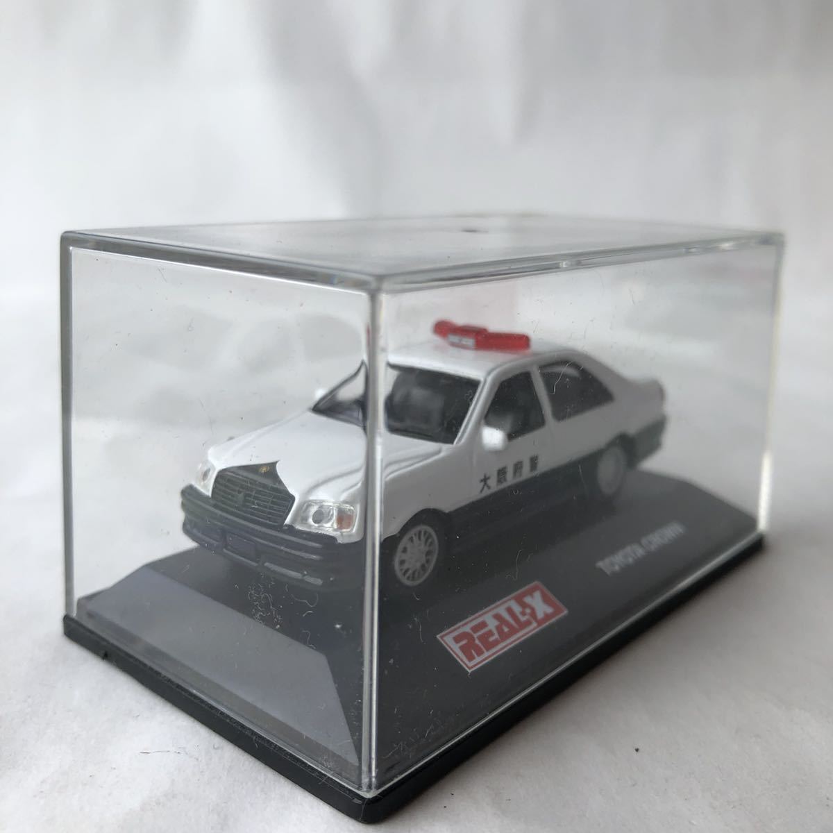 ●送料220円〜 REAL-X TOYOTA CROWN 大阪府警 トヨタ クラウン 1/72 ポリス パトカー 日本警察 シリーズ 927_画像2