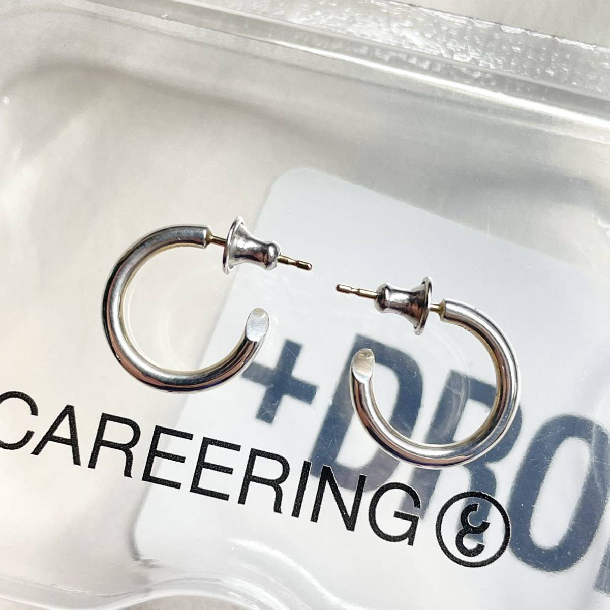 上品】 CAREERING キャリアリング フープピアスSILVER925 301 PLACEBO