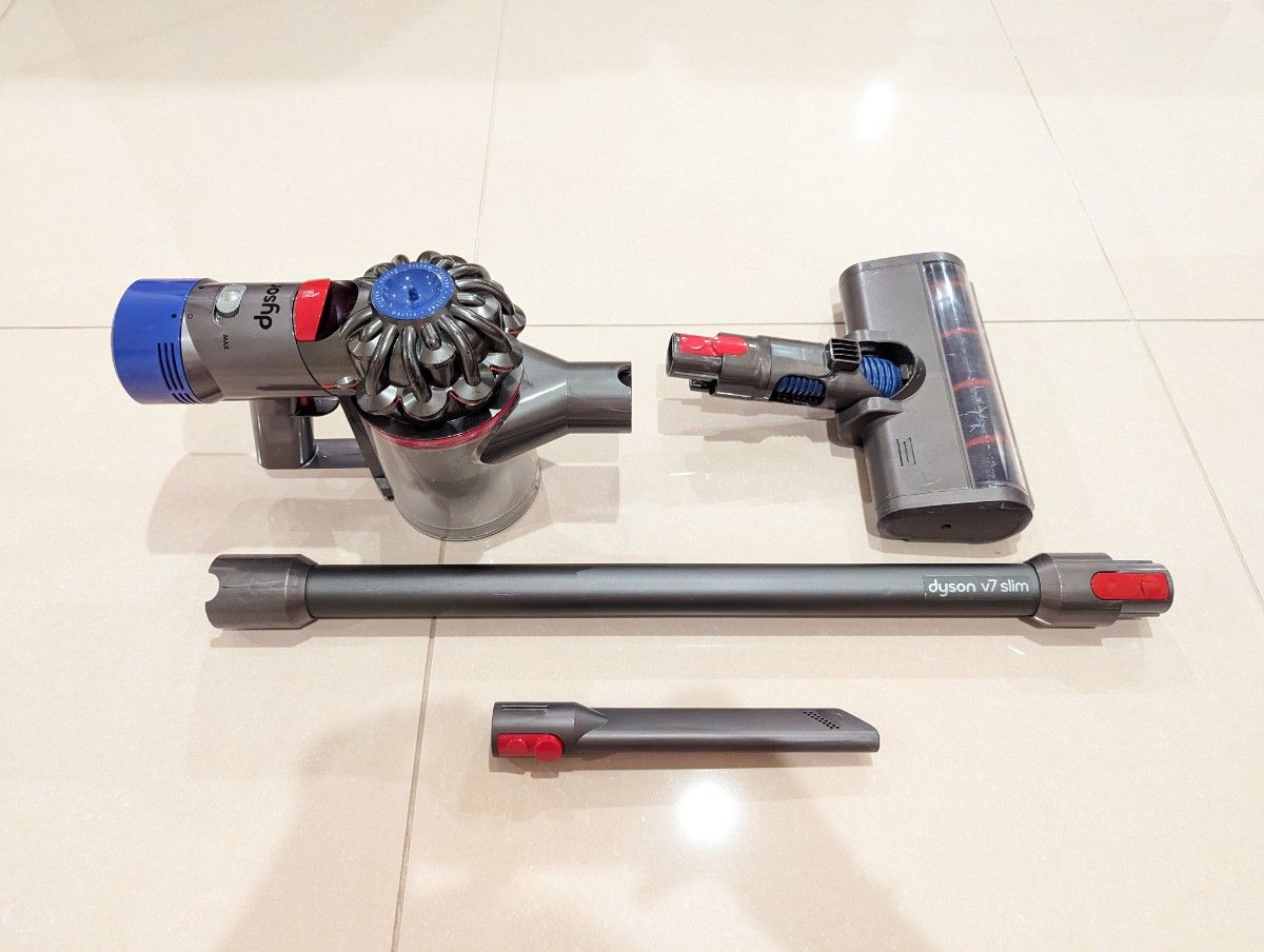 Dyson ダイソン コードレス掃除機 v7 sv11 slim バッテリー無し 中古