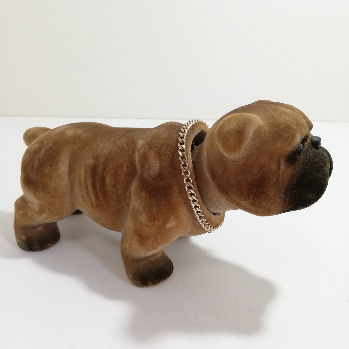 昭和レトロ フロッキー加工 首振り人形 土佐犬 ブルドッグ 陶器 昭和レトロ フロッキー加工 首振り人形 土佐犬 ブルドッグ 陶器