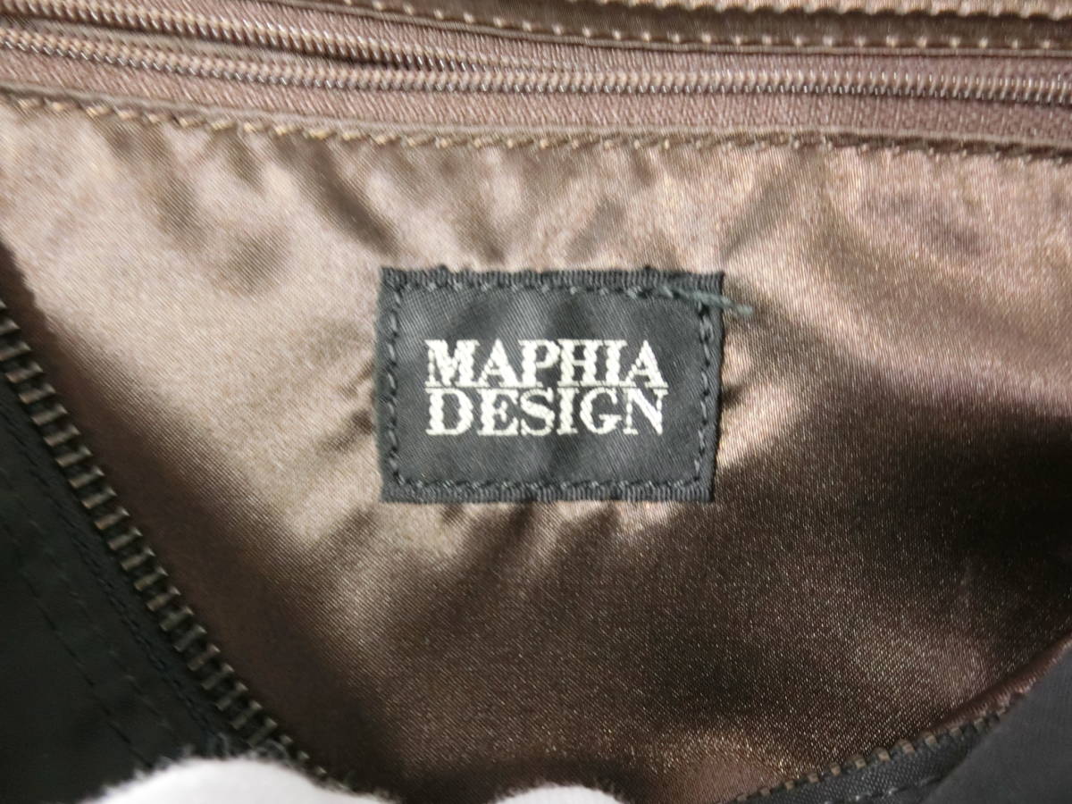 マフィアデザイン　ショルダーバッグ　斜め掛けバッグ　MAPHIA　DESIGN　本革とナイロンのコンビ　A4対応　伊藤鞄製作所_画像9