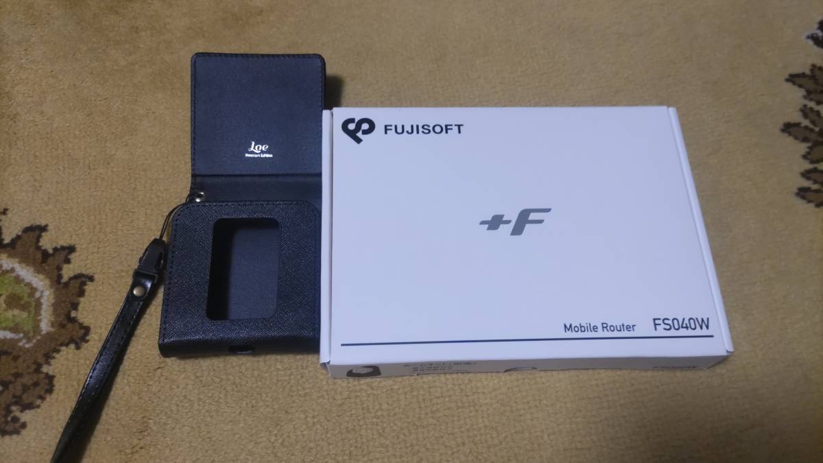 富士ソフト +F FS040W モバイル Wi-Fi ルーター SIMフリー / モバイル