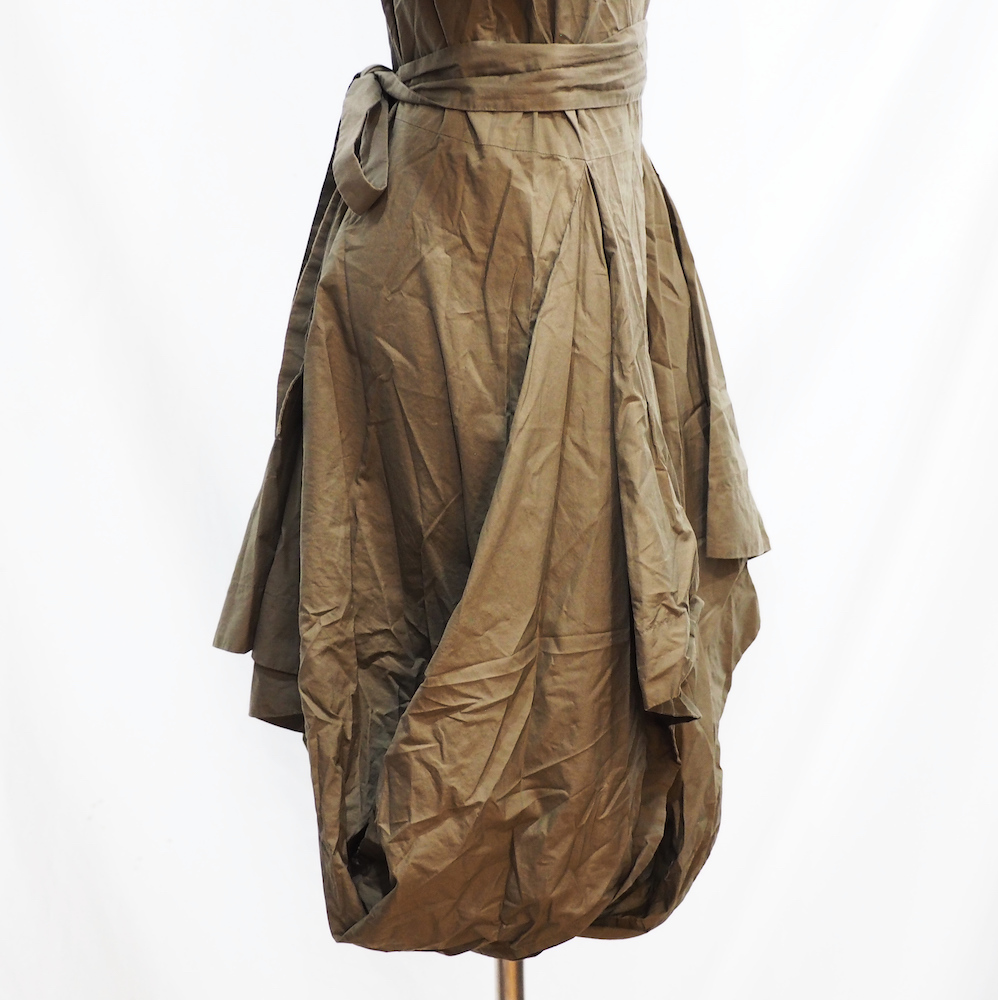Vivienne Westwood RED LABEL cotton deformation tuck solid asimeto Lee One-piece Vivienne Westwood dress asime