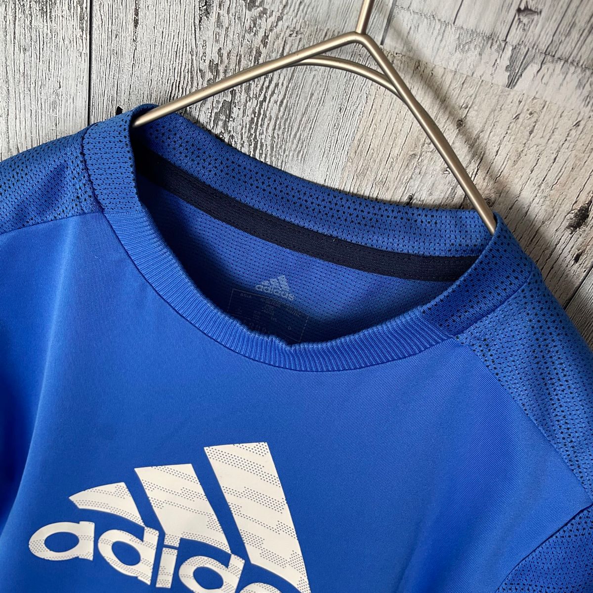 adidas アディダス 半袖Tシャツ　150 訳あり