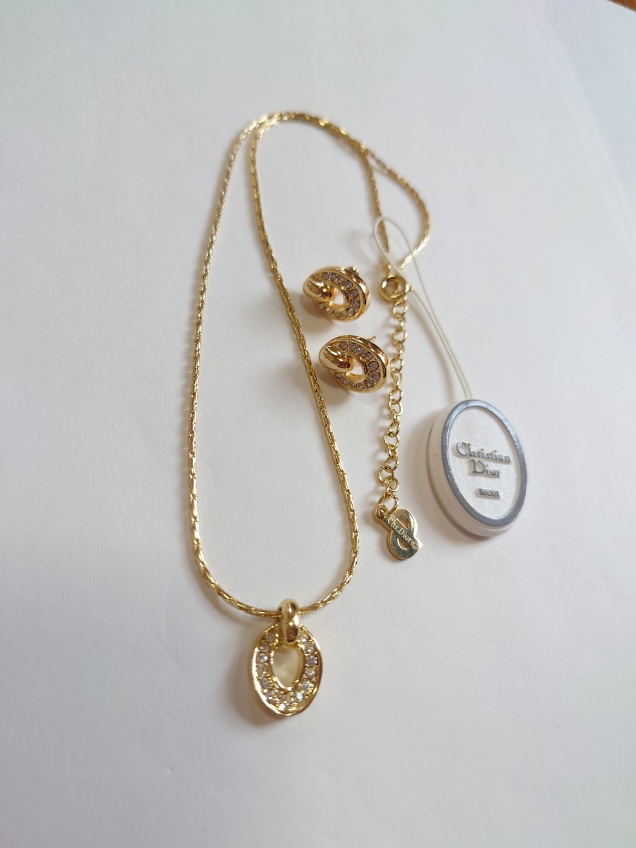 Christian Dior　クリスチャン・ディオール　ラインストーン　ネックレス　ピアス　美品　セット　ゴールド色