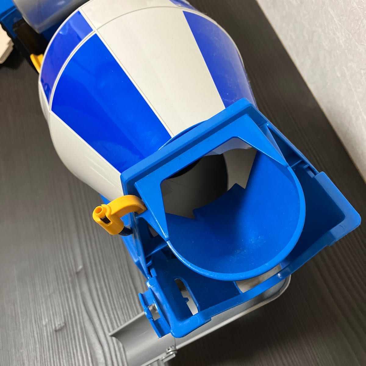 MANセメントミキサー 働く車 砂遊びおもちゃ bruder MANセメントミキサー 働く車 砂遊びおもちゃ bruder