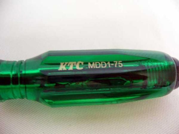 KTC 樹脂柄ドライバー MDD1-75 貫通タイプ 5.5mm幅 マイナス(-)_画像2