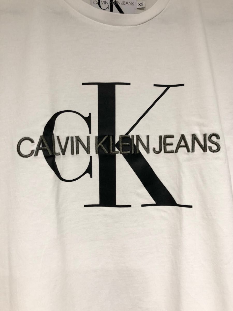 ジョングク着用 Calvin Klein Jeans カルバンクラインジーンズ　モノグラムエンブロイドTシャツ XS