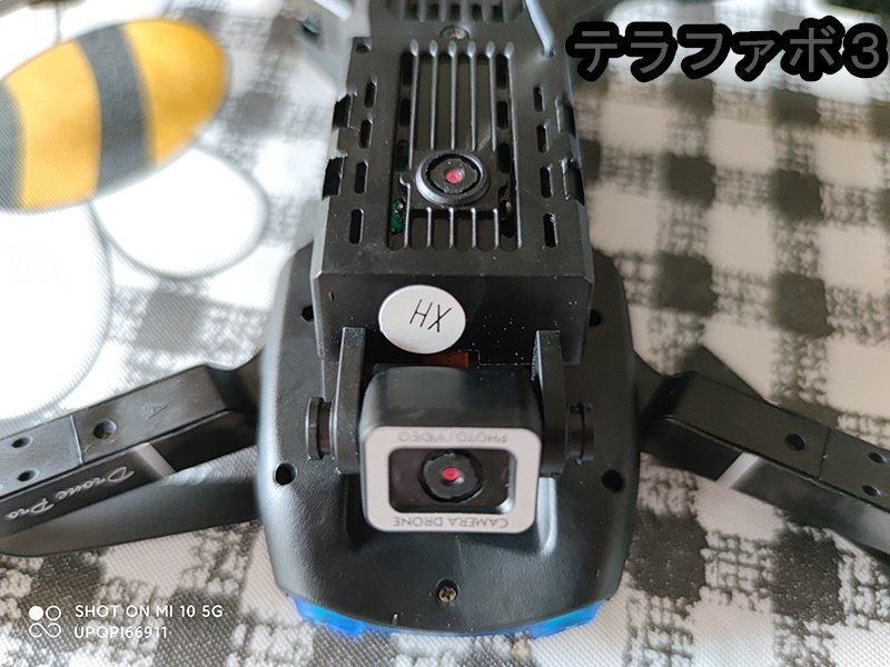 ドローン 二つカメラ付き 4K HD高画質 APP制御 WIFI接続 360度回転 高度維持 折り畳み式 大容量バッテリー2個付き_画像4