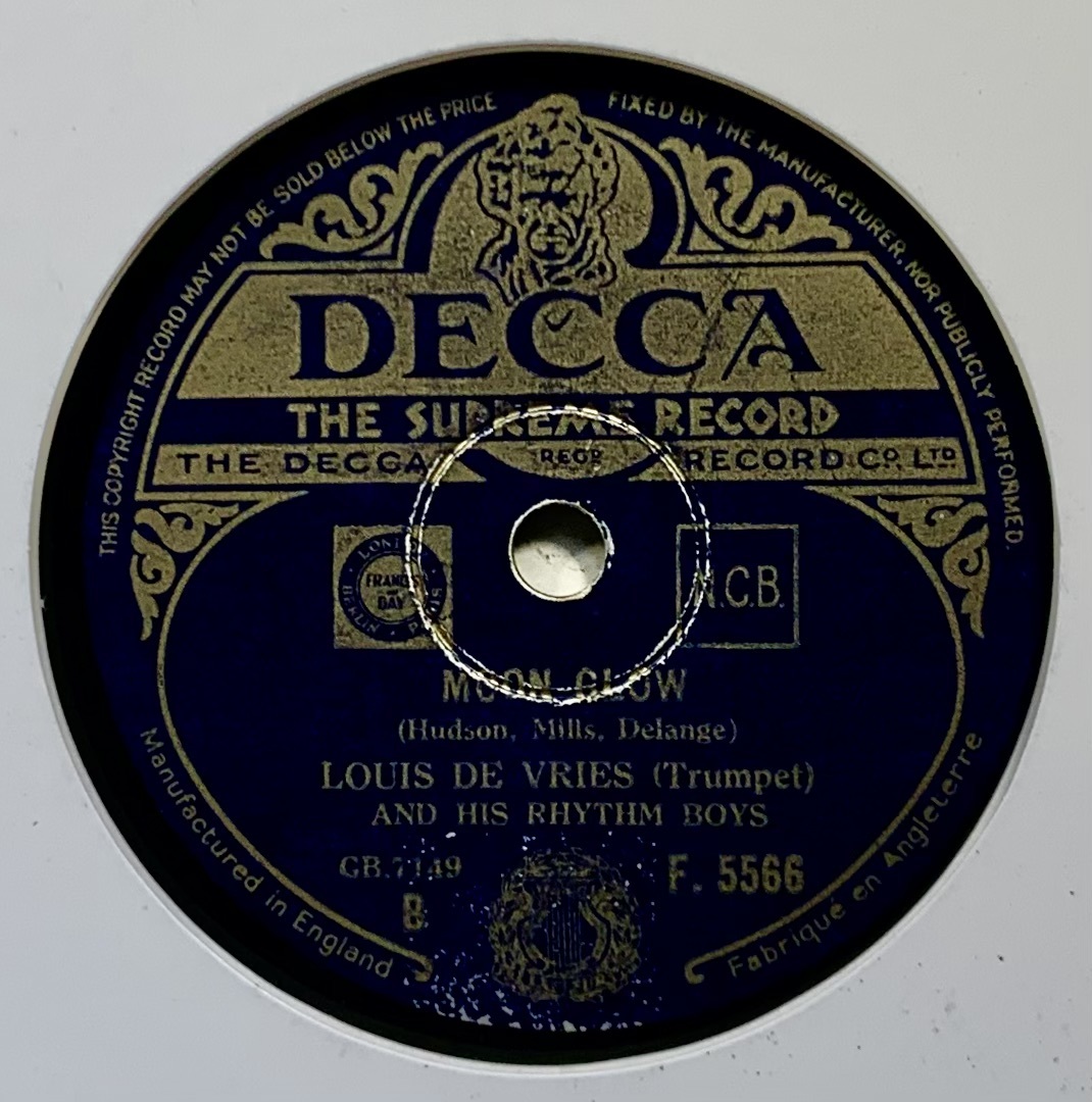 LOUIS DE VRIES AND HIS RHYTHM BOYS/ST. LOUIS BLUES/MOON GLOW/ (DECCA F.5566) SP запись 78 RPM ( Британия )