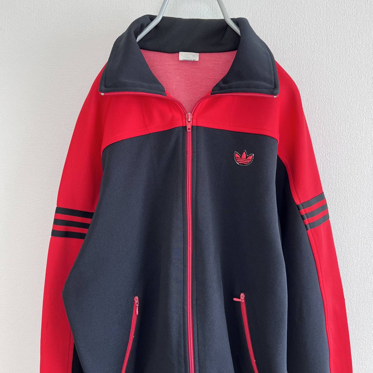 新作商品 アディダス adidas OLD 80s トラックジャケット Lサイズ 赤