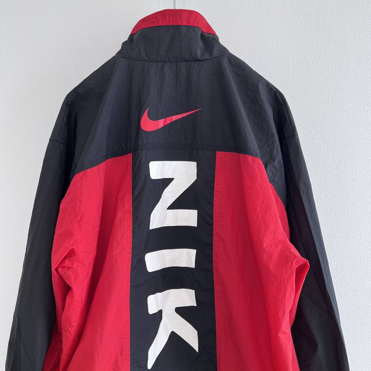 90s NIKE ナイキ ナイロンジャケット 赤×黒 ブレッドカラー 銀タグ KID’S L （メンズS位）