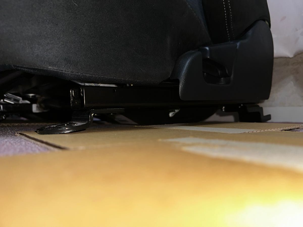 GRコペン(LA400系)純正の運転席側シート 助手席側シート|Yahoo GRコペン(LA400系)純正の運転席側シート 助手席側シート|Yahoo