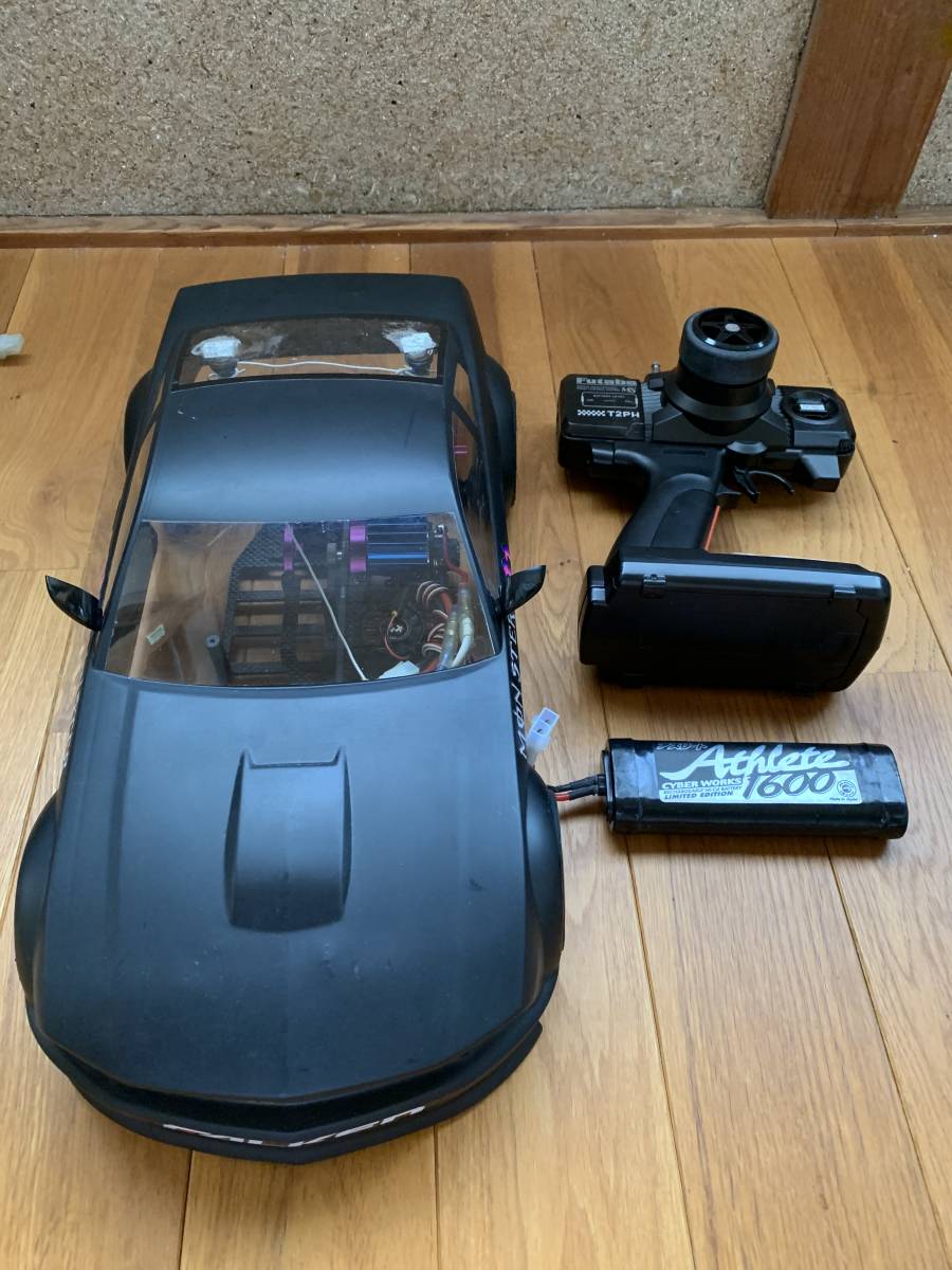 H P I製 1/10 電動ラジコンカー サイクロンTCシャシー ヨコモPRO
