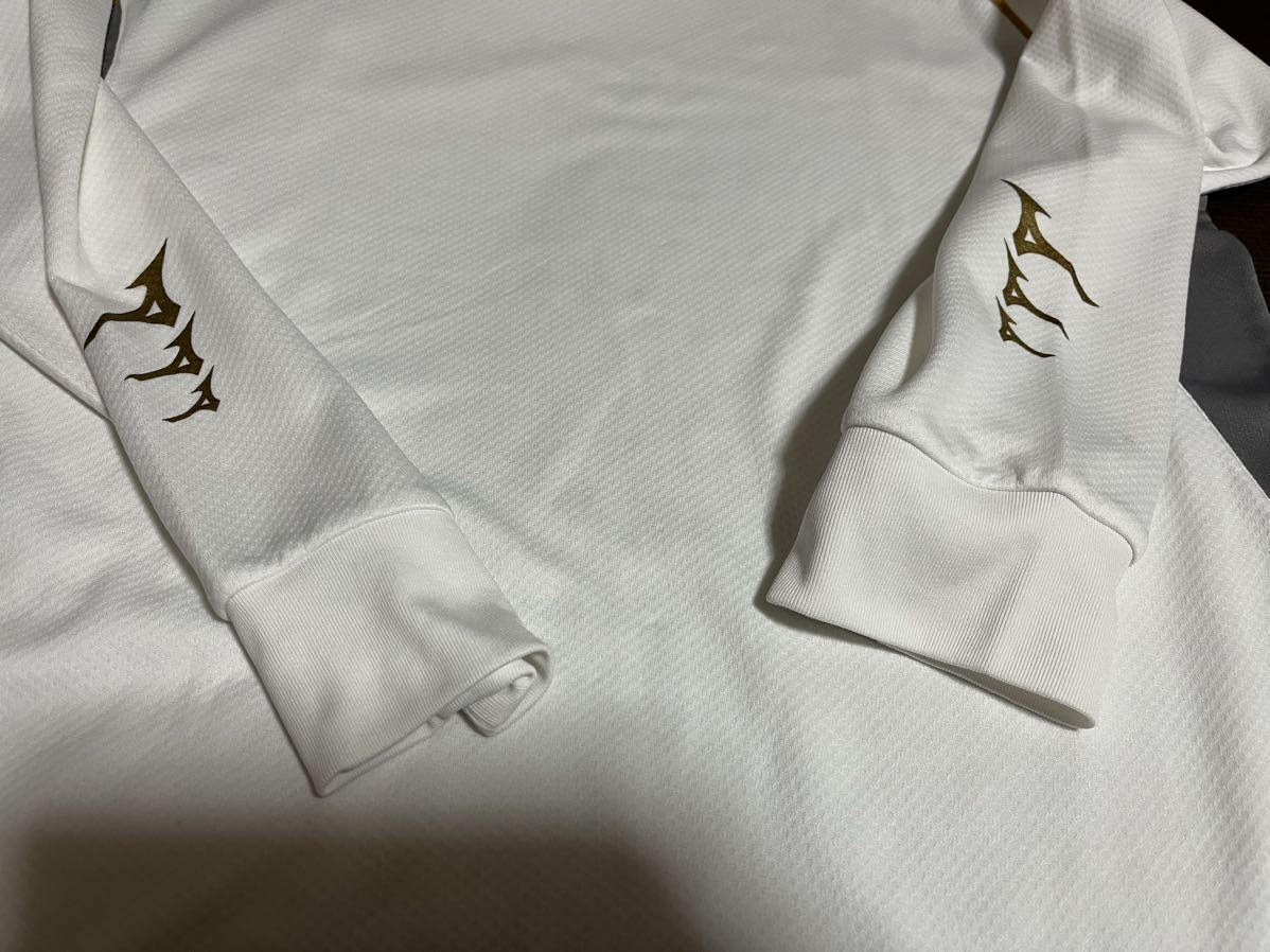  прекрасный товар MIZUNO белый, серый, Logo Gold ( вышивка ) линия, рукав Logo Gold, стрейч tops размер M
