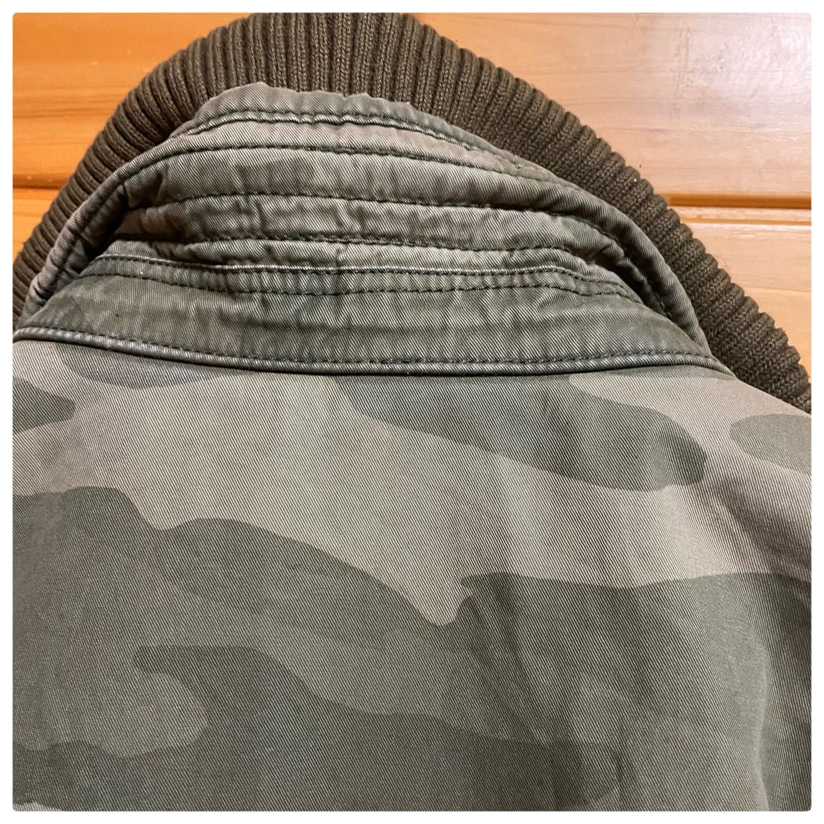 Abercrombie&Fitch アバクロ 中綿キルティング迷彩ジャケットL