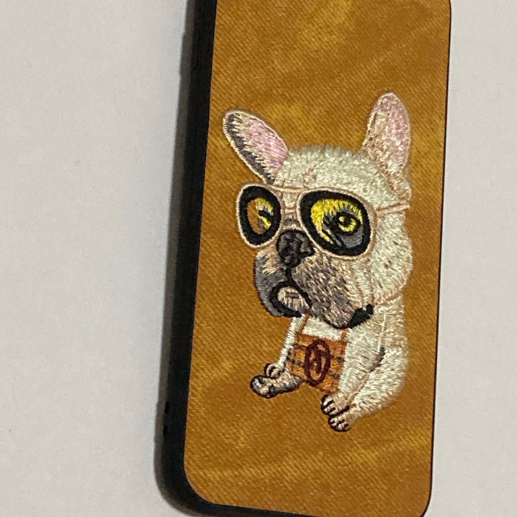 新品 刺繍の犬のiphoneケース 7/8/SE2.3用おしゃれデニム色 動物かっこいい ブルドック パグ ボストンテリア 黄土色 イエロー金色　男性_画像7