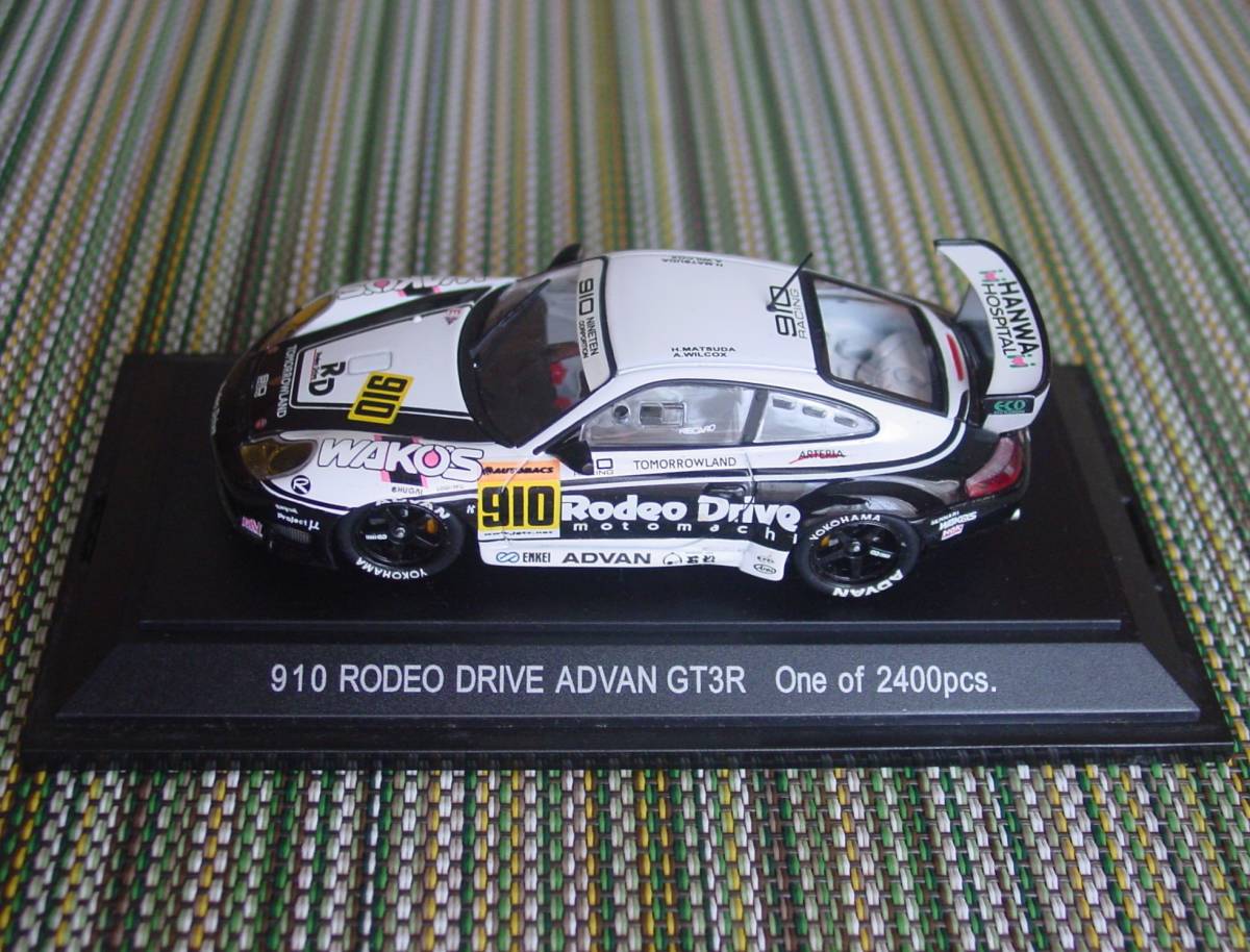 EBBRO エブロ 910 RODEO DRIVE ADVAN GT3R One of 2400pcs.　美品　アクリルケース保管 一部瑕疵あり ナインテンポルシェ ワコーズ WAKO`S_画像3