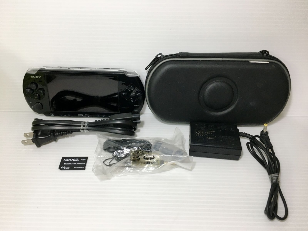 ○【同梱B】【中古】ソニー SONY PSP-3000 ケース・充電器・メモリースティック付属 通電確認済 現状品 2400031145332_画像1