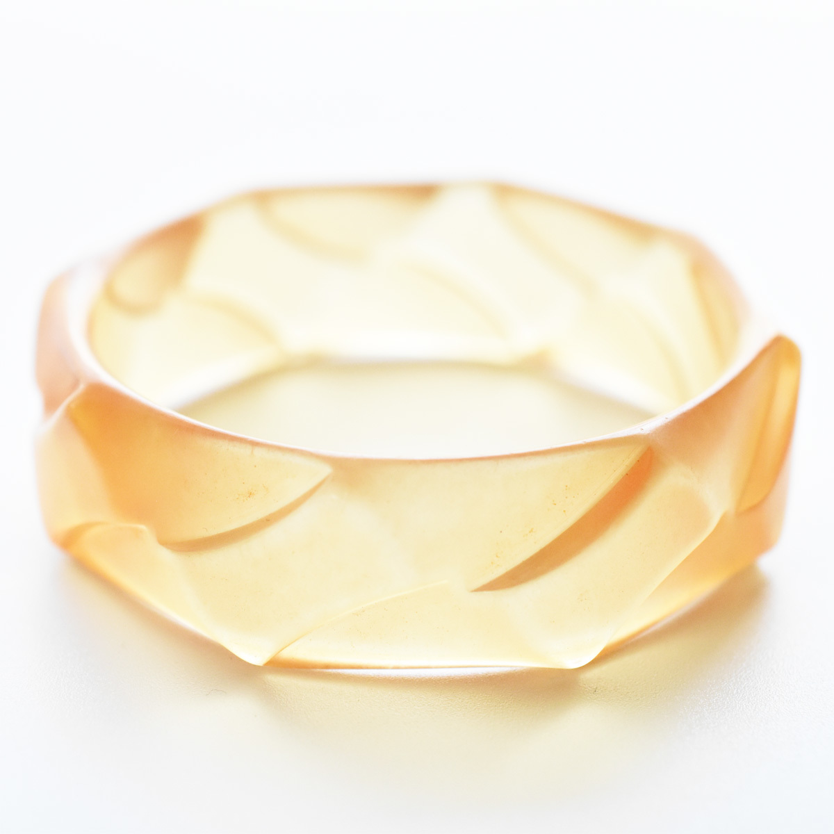 Vintage　1950s’ clearbrown plastic bangle_画像2