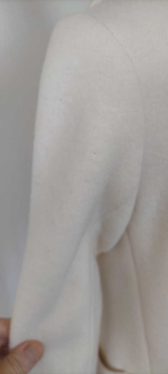 エフデ　オフホワイトのロングコート　7号　　本質、縫製とも申し分のない逸品です　わずかに黄変なりのため格安で_画像6