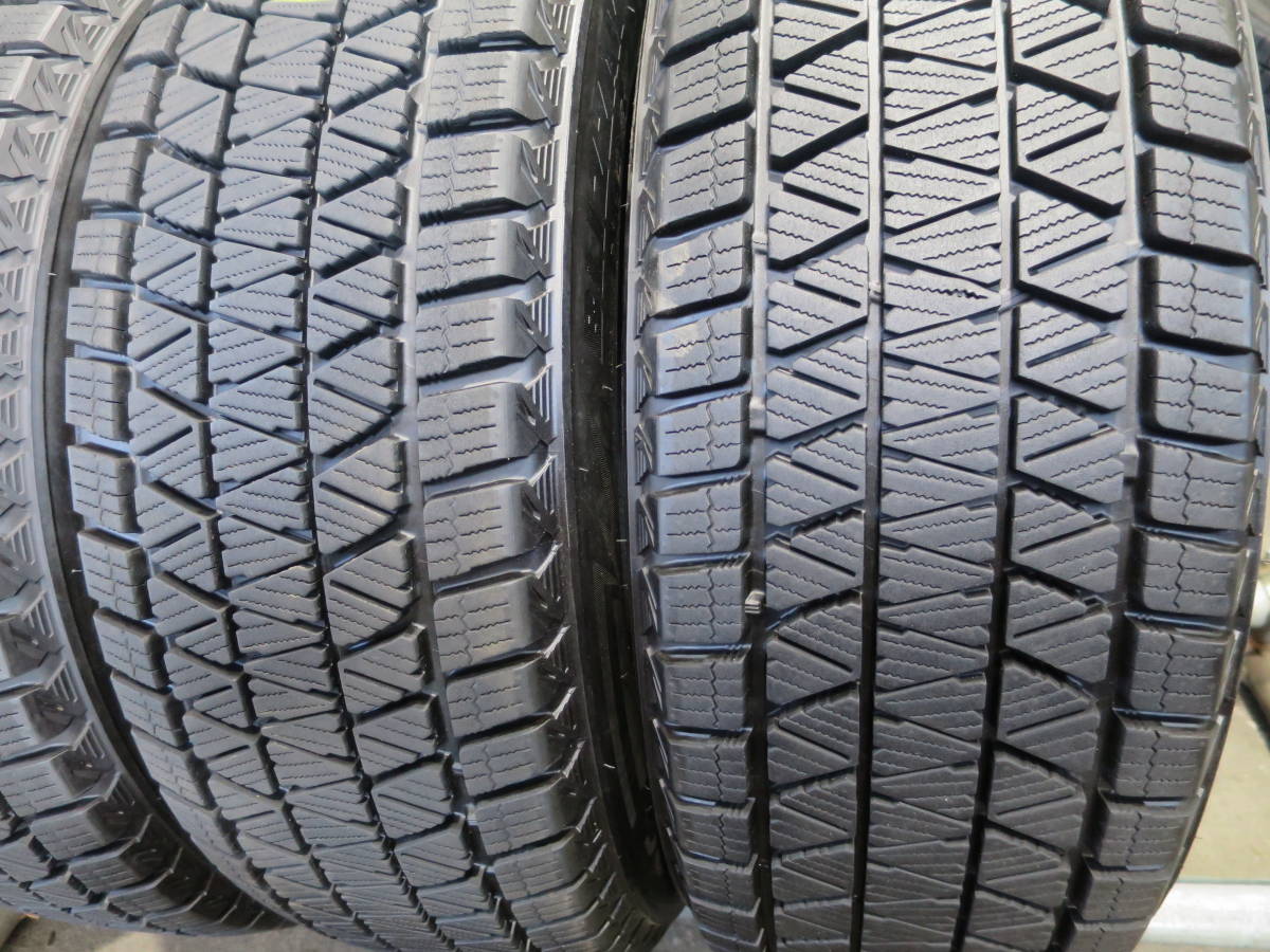 19年製バリ山 225/60R18 100Q ◆ブリヂストン BLIZZAK DM-V3◆ 4本 B819 スタッドレスの画像5