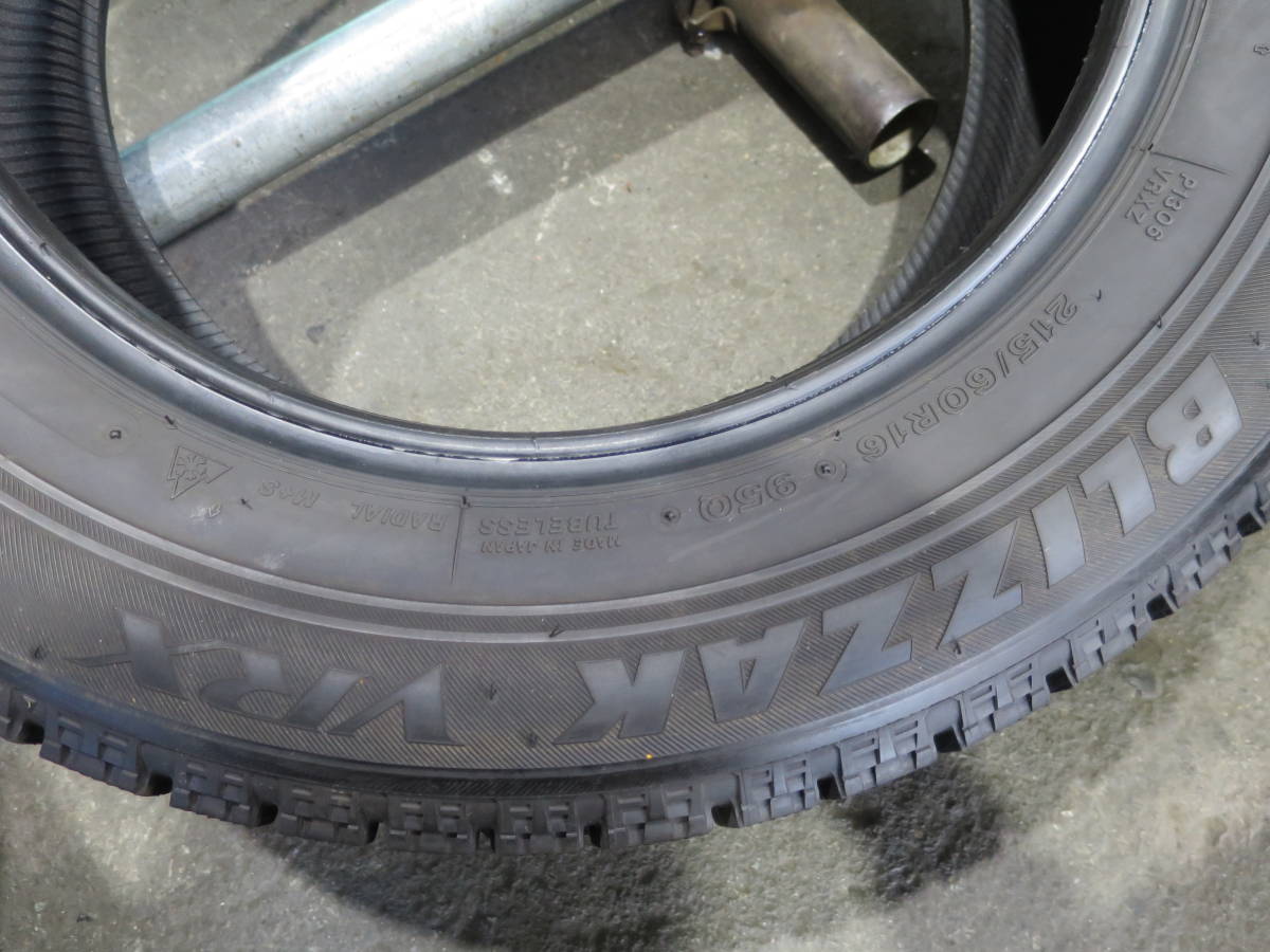 19年製バリ山 215/60R16 95Q ◆ブリヂストン BLIZZAK VRX◆ 4本 B827 スタッドレス_画像9