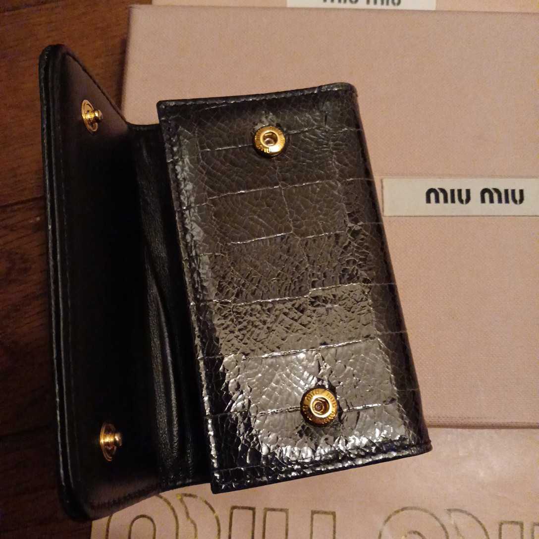  unused . close ultimate beautiful goods regular price 40,700 jpy miu miu MiuMiu ST. COCCO LUX high class Italy made black ko6 ream key case original leather black black 5M0222 PRADA
