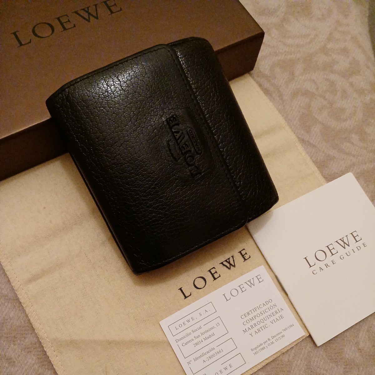 美品レア希少ロエベLOEWEロゴ 三つ折り財布ミニ財布カーフスキン