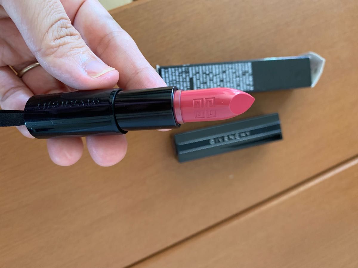 口紅 givenchy rouge interdit 9  ジバンシイ