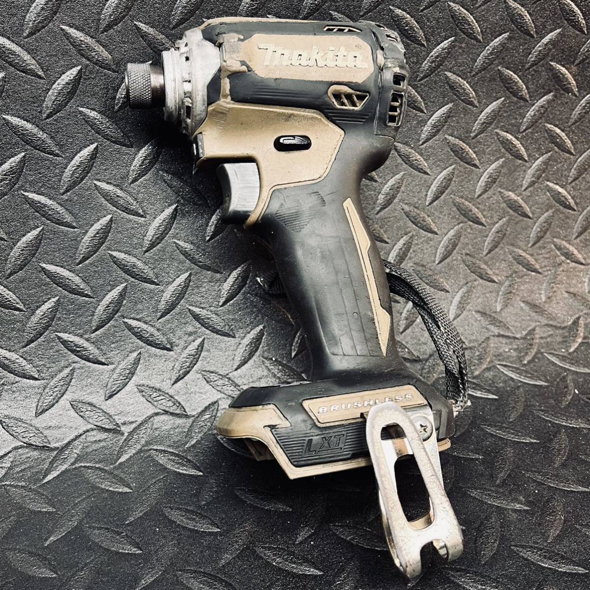 都内で マキタ 動作良好 makita 本体のみ オーセンティックブラウン