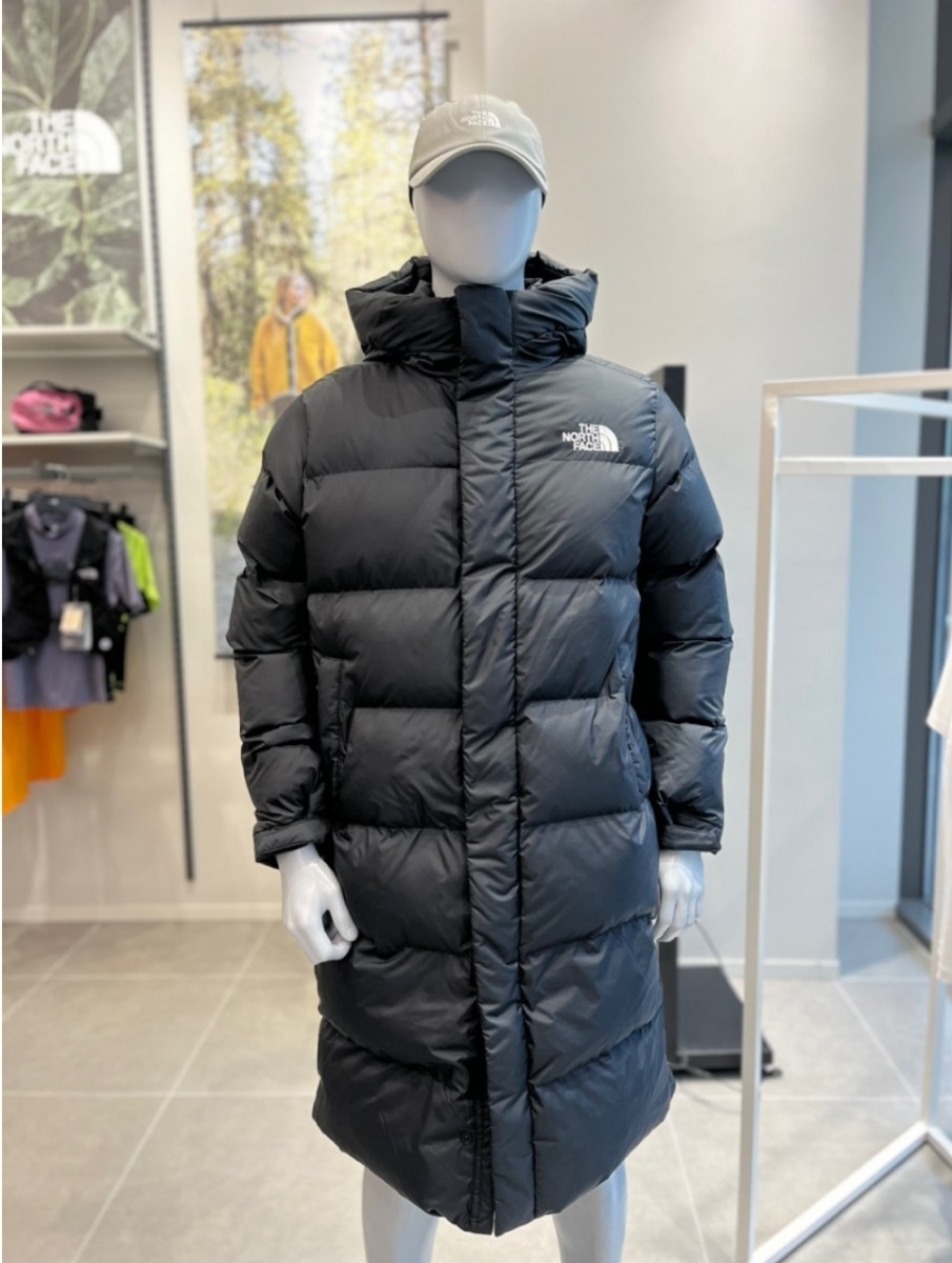 THE NORTH FACE　ノースフェイス　新品　ダウンジャケットロングコート　ロング　韓国限定 タグ付き　日本未入荷　中綿コート　2XL　3L