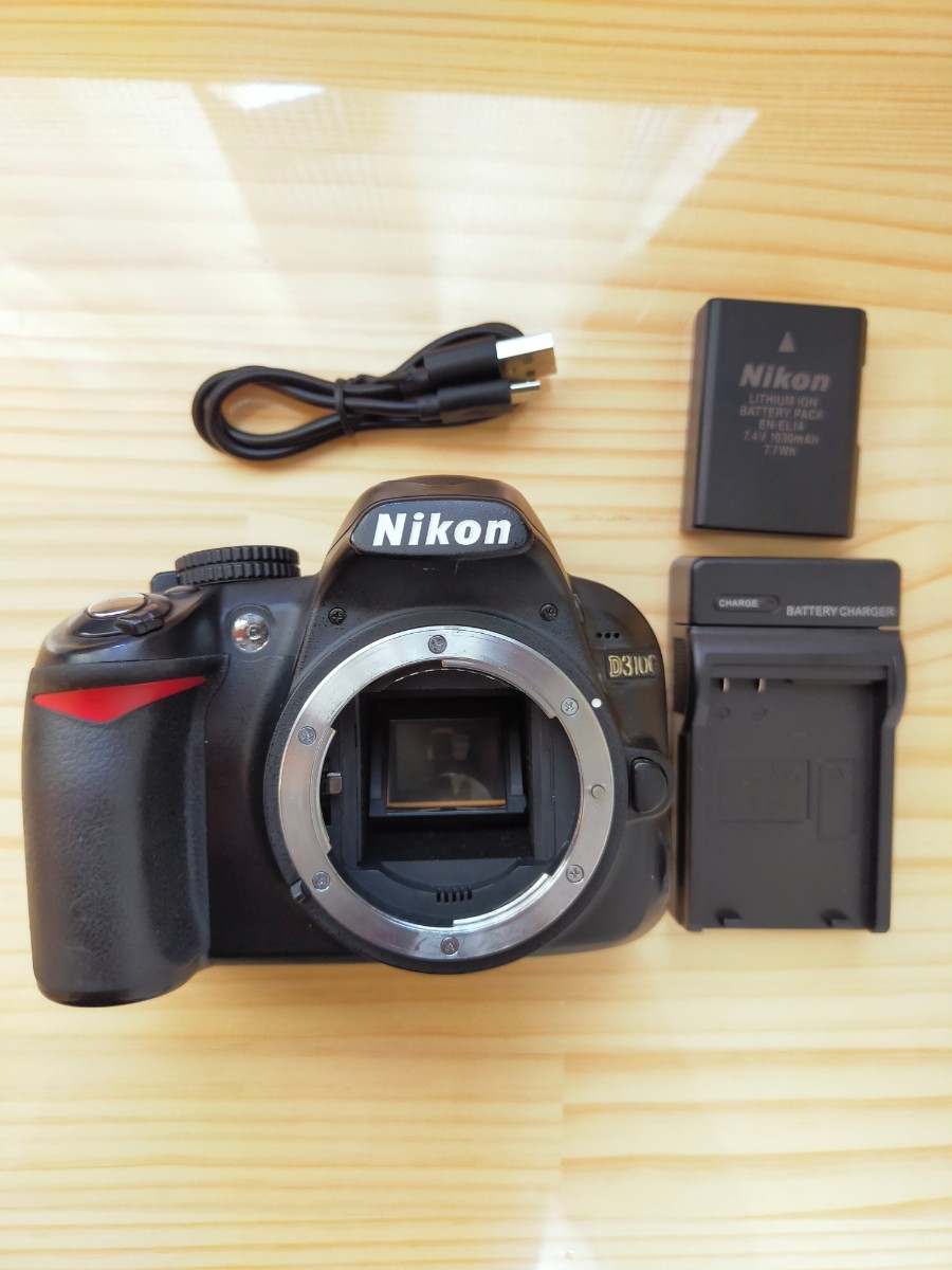 ★実用美品★ Nikon ニコン D3100 ボディ_画像1
