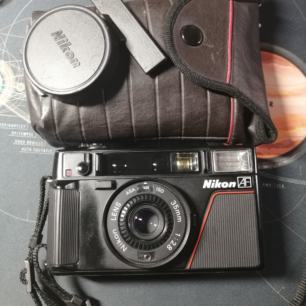 完動美品 Nikon L35AF ピカイチ 691 ISO1000 コンパクトフィルムカメラ