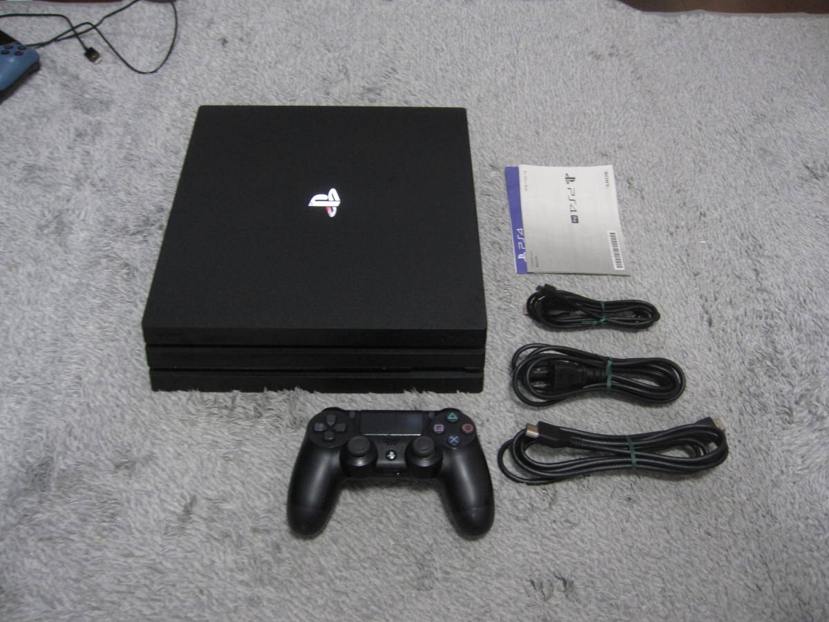SONY PS4 Pro 本体 CUH-7000B ブラック