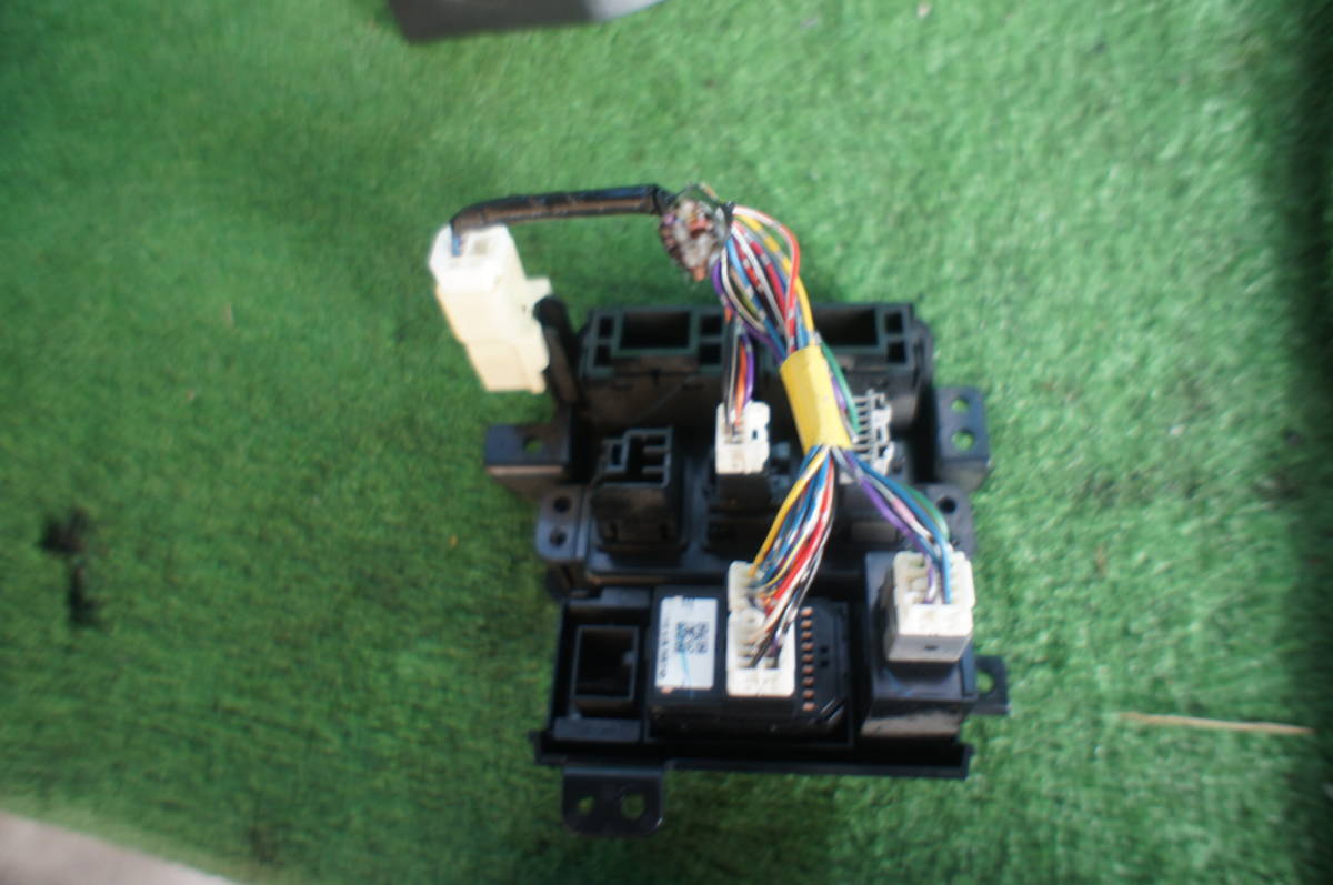 item_image_3