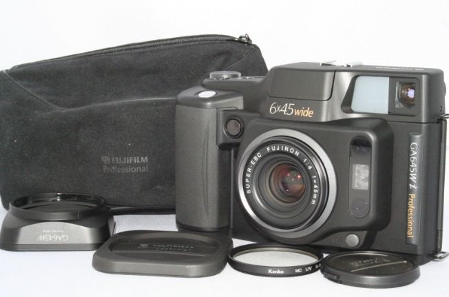 お買い得!】 FUJIFILM 極上品 GA645Wi 中判カメラ wide 6x4.5