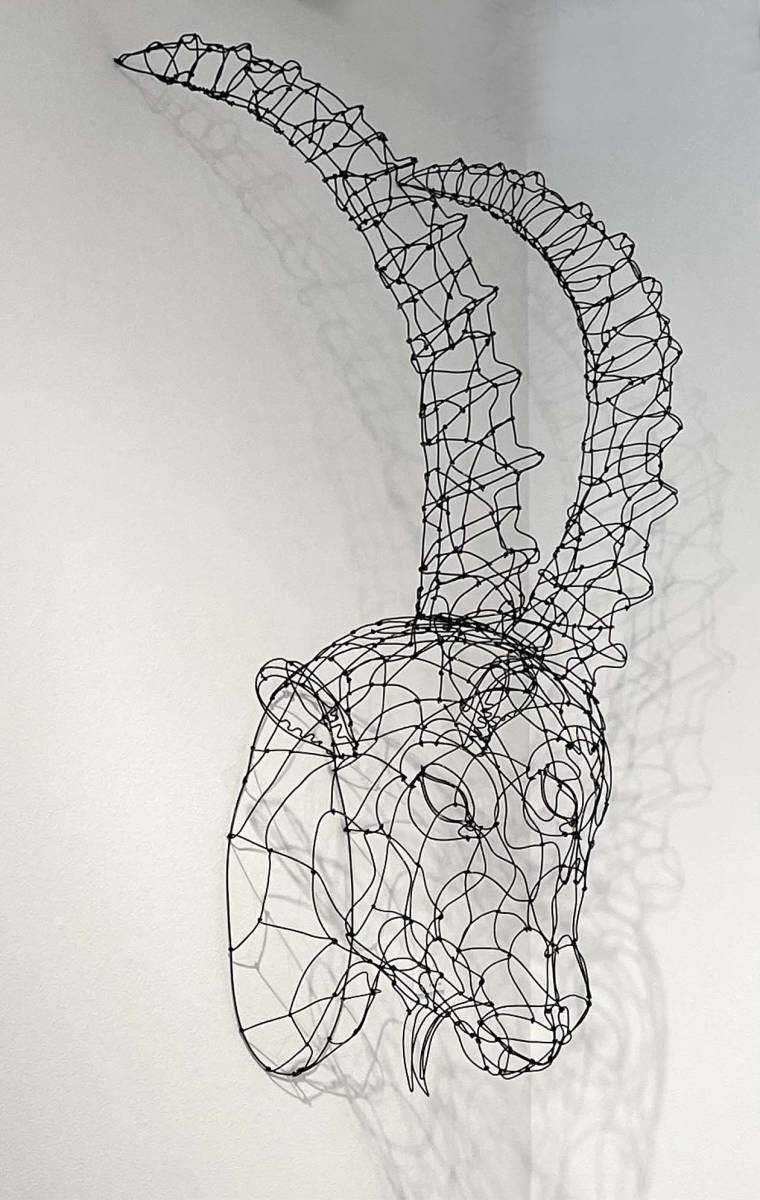  wire art I Beck s ornament 