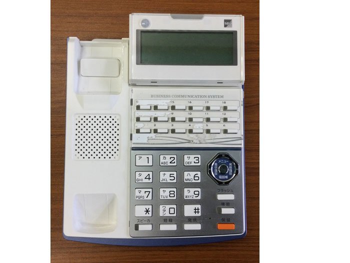 ★本州送料無料★ saxa（サクサ） TD710(W) 18ボタン標準電話機(白)【受話器欠品難あり品】 リユース中古ビジネスフォン(管理番号925)_画像1